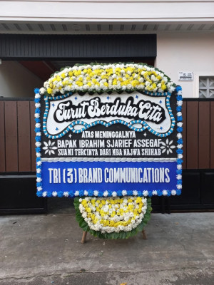 Papan Bunga Duka di Panarukan